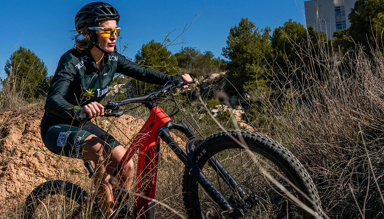 e-bike mountain biking tips